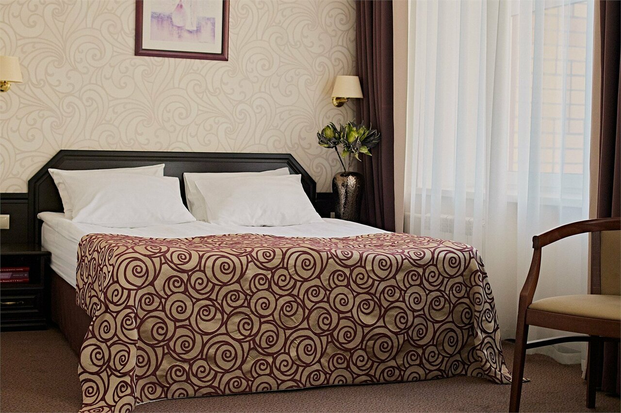 Гостиница Граф Толстой Брянск