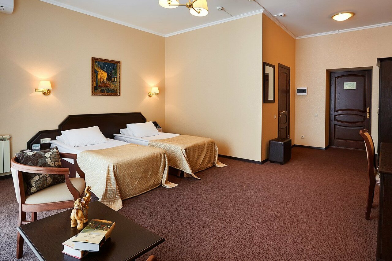 Гостиница Граф Толстой Брянск