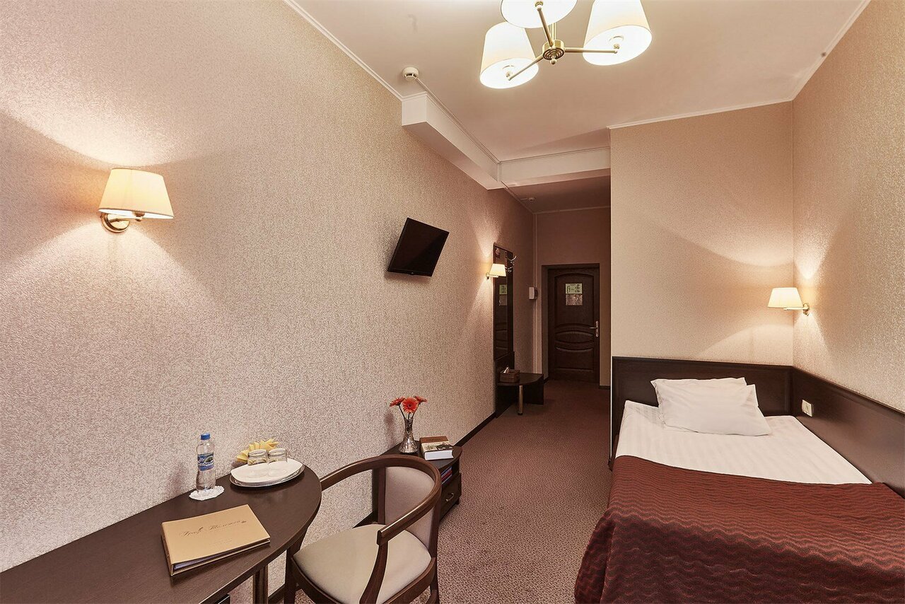 Гостиница Граф Толстой Брянск