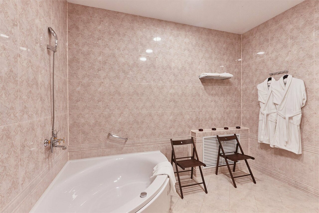 Гостиница Граф Толстой Брянск