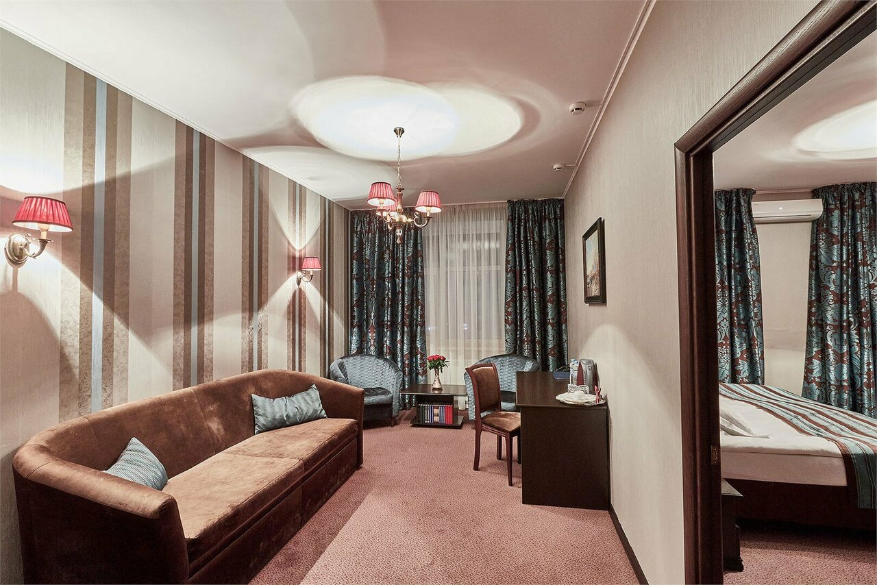 Гостиница Граф Толстой Брянск