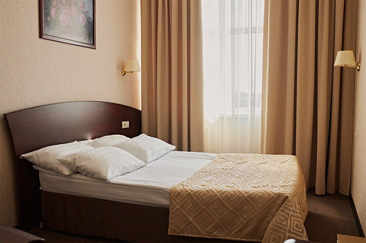 Гостиница Граф Толстой Брянск