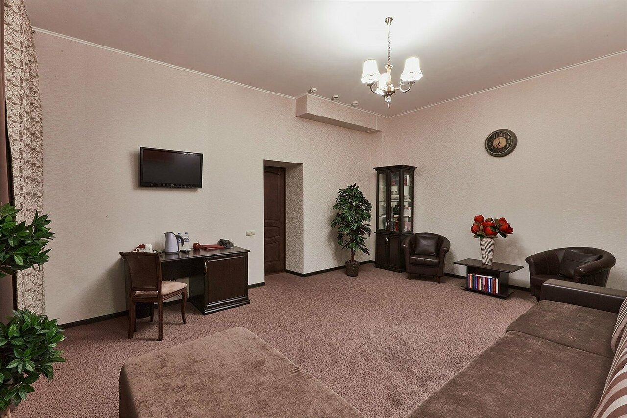 Гостиница Граф Толстой Брянск