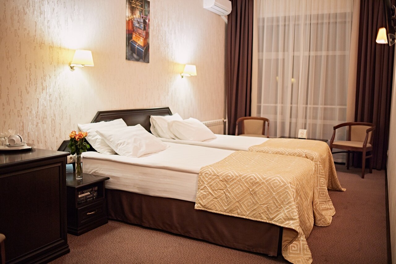 Гостиница Граф Толстой Брянск-161