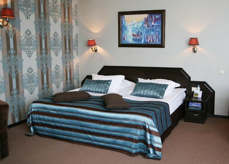 Гостиница Граф Толстой Брянск-30