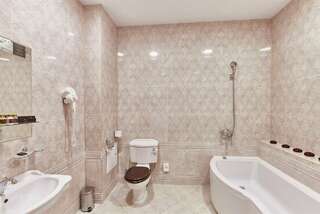 Гостиница Граф Толстой Брянск Апартаменты-10