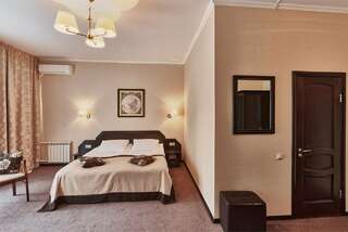 Гостиница Граф Толстой Брянск Полулюкс-6