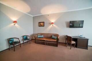 Гостиница Граф Толстой Брянск Студио-6