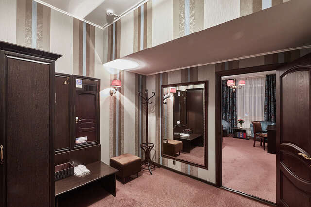 Гостиница Граф Толстой Брянск-31