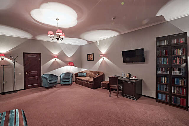 Гостиница Граф Толстой Брянск-53