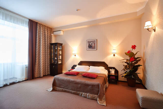 Гостиница Граф Толстой Брянск-56