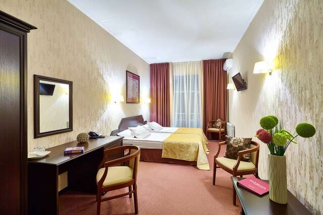 Гостиница Граф Толстой Брянск-42