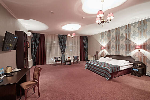 Гостиница Граф Толстой Брянск-24