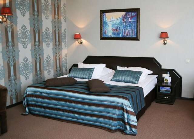 Гостиница Граф Толстой Брянск-29