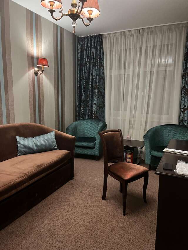 Гостиница Граф Толстой Брянск-194